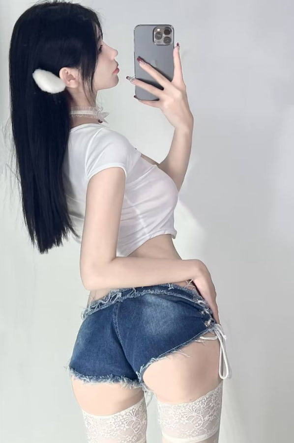 莫德里奇最新动态：皇马续约谈判进展